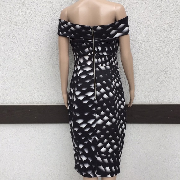 Keepsake dress black white geometric pattern M - Picture 7 of 9